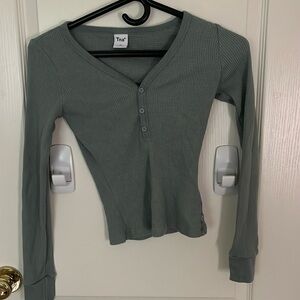 Tna (aritzia) ribbed long sleeve size XS
